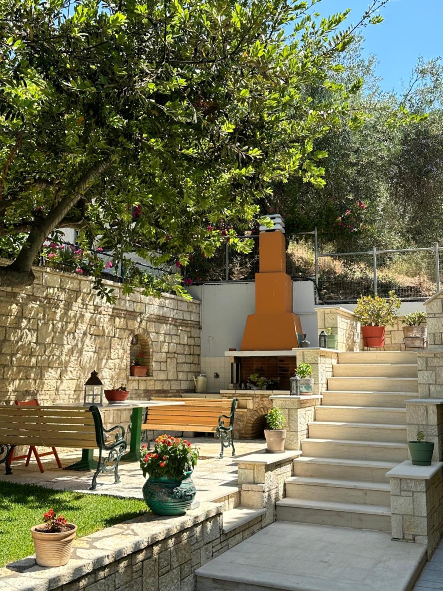 Villa Sofia Parga Bagian luar foto