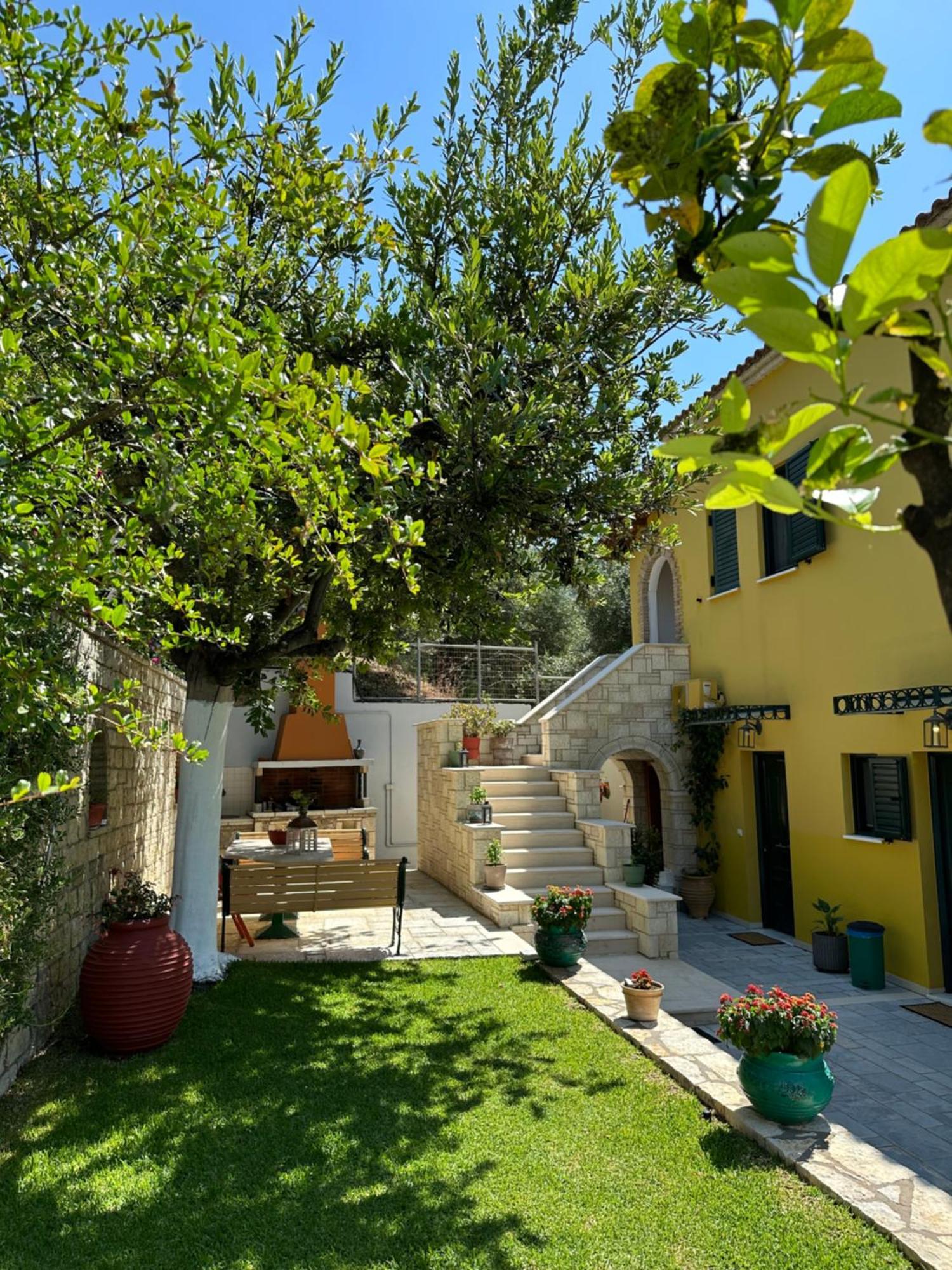 Villa Sofia Parga Bagian luar foto